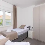 Lägenhet Ocrux *