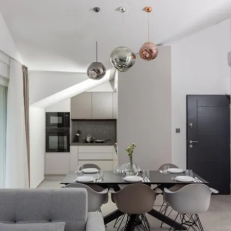 Ocrux Apartment
