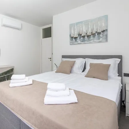 Apartment Ocrux Trogir