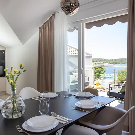 Ocrux Apartment Trogir