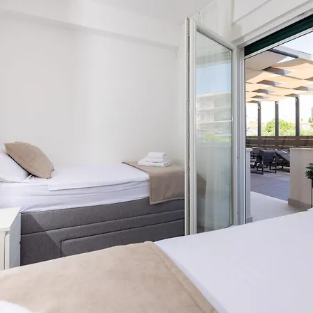 Ocrux Apartment Trogir