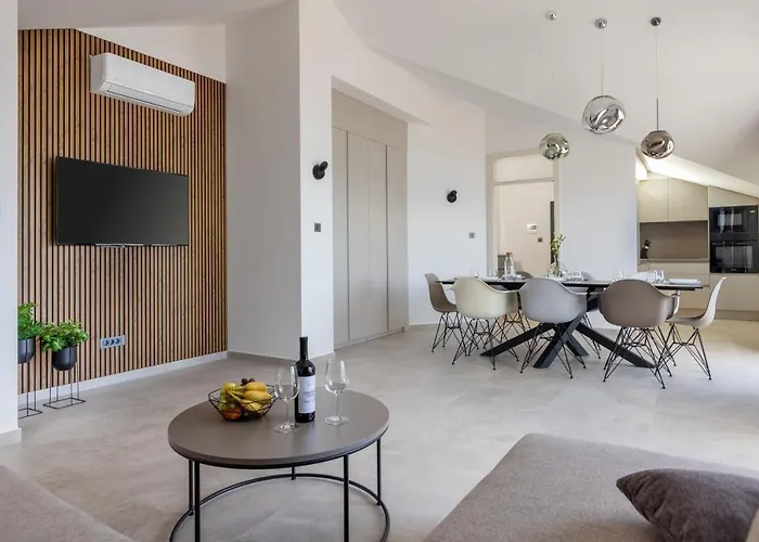 Ocrux Apartman *